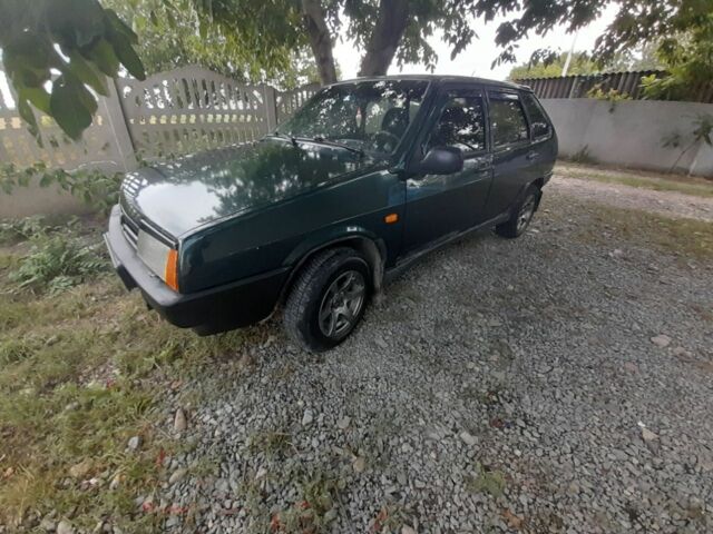 Зеленый ВАЗ 2109, объемом двигателя 1.5 л и пробегом 150 тыс. км за 1500 $, фото 1 на Automoto.ua