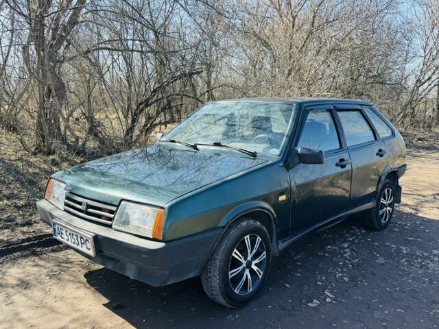 Зелений ВАЗ 2109, об'ємом двигуна 1.5 л та пробігом 300 тис. км за 1000 $, фото 1 на Automoto.ua