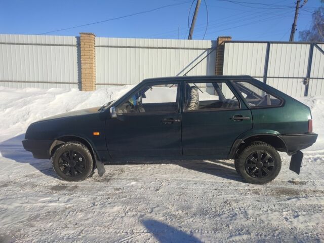 Зелений ВАЗ 2109, об'ємом двигуна 1.5 л та пробігом 250 тис. км за 1050 $, фото 1 на Automoto.ua