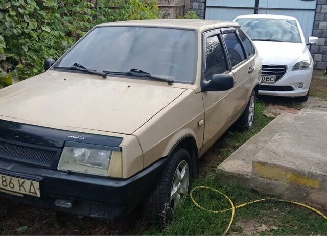 Зеленый ВАЗ 2109, объемом двигателя 1.7 л и пробегом 160 тыс. км за 1250 $, фото 1 на Automoto.ua