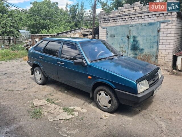Зеленый ВАЗ 2109, объемом двигателя 1.5 л и пробегом 248 тыс. км за 1100 $, фото 1 на Automoto.ua