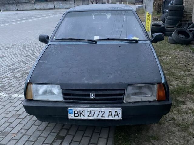 Зеленый ВАЗ 2109, объемом двигателя 1.5 л и пробегом 402 тыс. км за 888 $, фото 1 на Automoto.ua