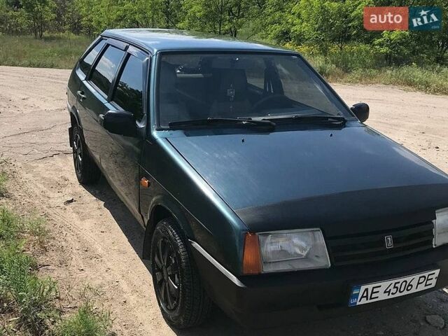 Зеленый ВАЗ 2109, объемом двигателя 1.5 л и пробегом 167 тыс. км за 1200 $, фото 1 на Automoto.ua