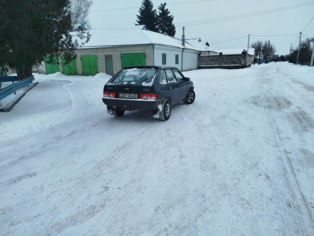 Зеленый ВАЗ 2109, объемом двигателя 1 л и пробегом 200 тыс. км за 1500 $, фото 1 на Automoto.ua