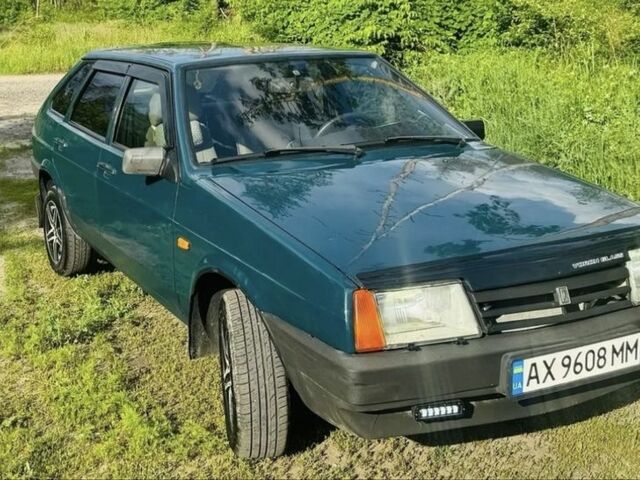 Зелений ВАЗ 2109, об'ємом двигуна 1.5 л та пробігом 130 тис. км за 2043 $, фото 1 на Automoto.ua