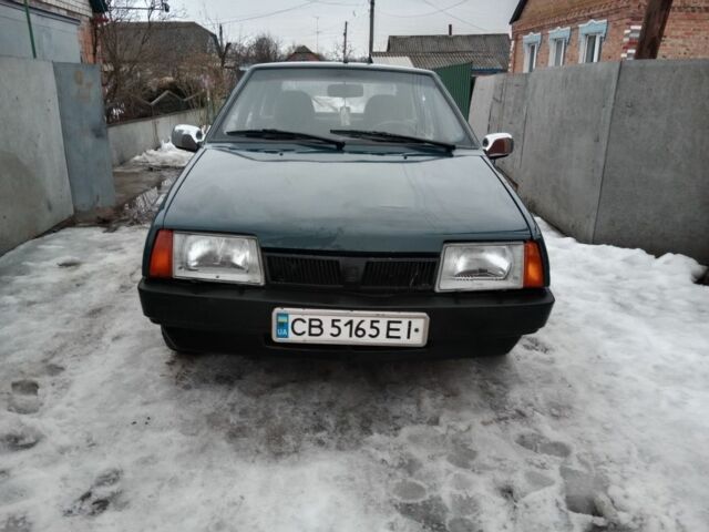 Зеленый ВАЗ 2109, объемом двигателя 1.5 л и пробегом 200 тыс. км за 1150 $, фото 1 на Automoto.ua