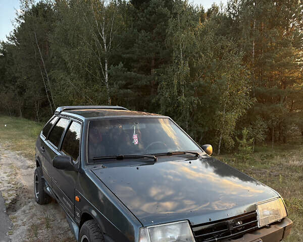 Зеленый ВАЗ 2109, объемом двигателя 1.6 л и пробегом 290 тыс. км за 1550 $, фото 1 на Automoto.ua