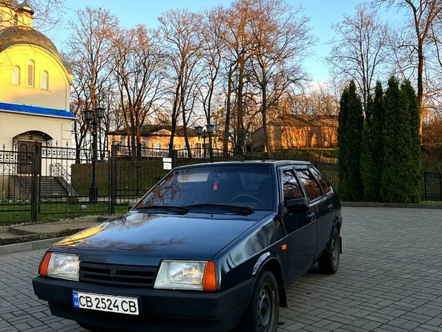 Зелений ВАЗ 2109, об'ємом двигуна 1.5 л та пробігом 243 тис. км за 2200 $, фото 1 на Automoto.ua
