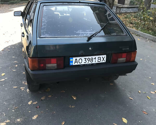 Зеленый ВАЗ 2109, объемом двигателя 1.5 л и пробегом 380 тыс. км за 1400 $, фото 1 на Automoto.ua