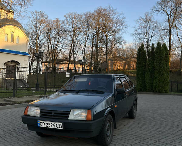 Зеленый ВАЗ 2109, объемом двигателя 1.5 л и пробегом 243 тыс. км за 2000 $, фото 1 на Automoto.ua