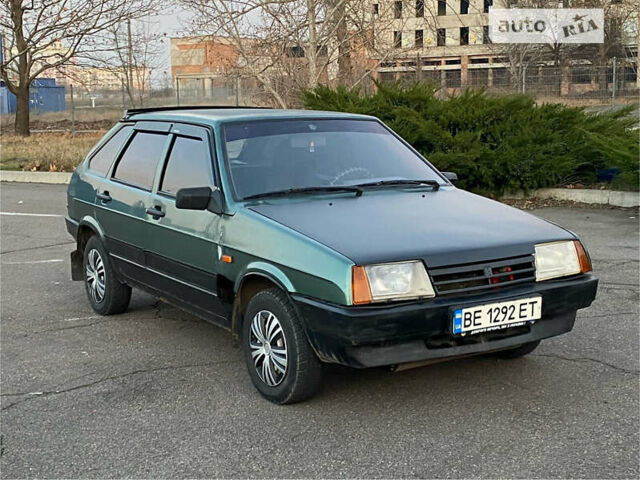Зелений ВАЗ 2109, об'ємом двигуна 1.5 л та пробігом 175 тис. км за 1300 $, фото 1 на Automoto.ua