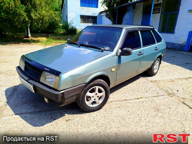 Зеленый ВАЗ 2109, объемом двигателя 1.6 л и пробегом 180 тыс. км за 1650 $, фото 1 на Automoto.ua