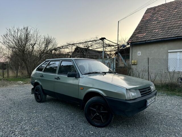 Зеленый ВАЗ 2109, объемом двигателя 1.6 л и пробегом 200 тыс. км за 799 $, фото 1 на Automoto.ua