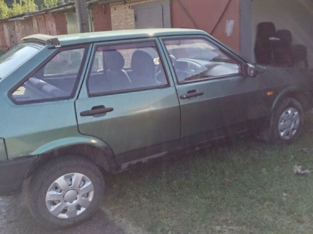 Зеленый ВАЗ 2109, объемом двигателя 1.6 л и пробегом 100 тыс. км за 2800 $, фото 1 на Automoto.ua