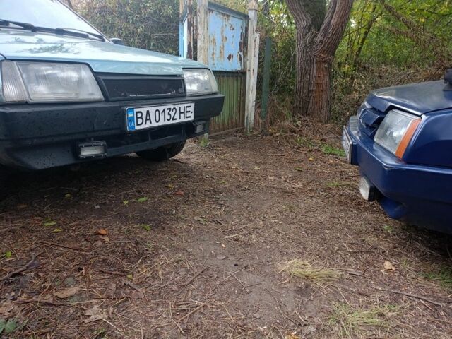 Зелений ВАЗ 2109, об'ємом двигуна 1.6 л та пробігом 300 тис. км за 1300 $, фото 1 на Automoto.ua