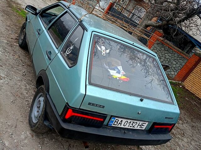 Зеленый ВАЗ 2109, объемом двигателя 1.6 л и пробегом 286 тыс. км за 1400 $, фото 1 на Automoto.ua