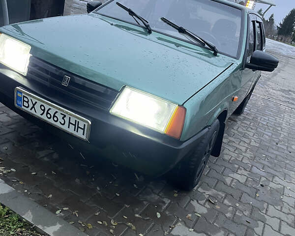 Зеленый ВАЗ 2109, объемом двигателя 1.6 л и пробегом 240 тыс. км за 2500 $, фото 1 на Automoto.ua