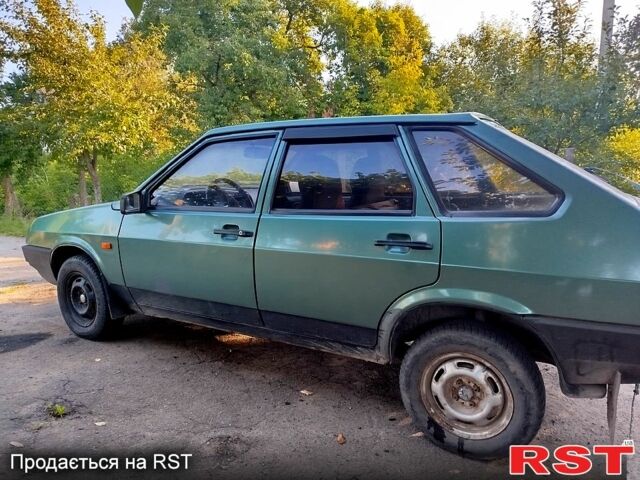 Зеленый ВАЗ 2109, объемом двигателя 1.6 л и пробегом 132 тыс. км за 1700 $, фото 1 на Automoto.ua