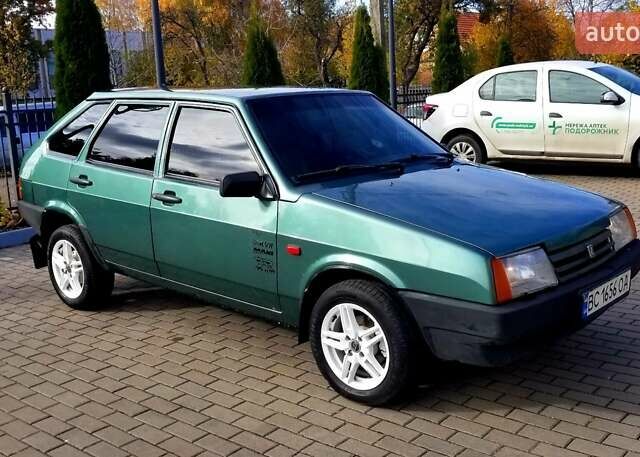 Зелений ВАЗ 2109, об'ємом двигуна 1.6 л та пробігом 115 тис. км за 2099 $, фото 1 на Automoto.ua