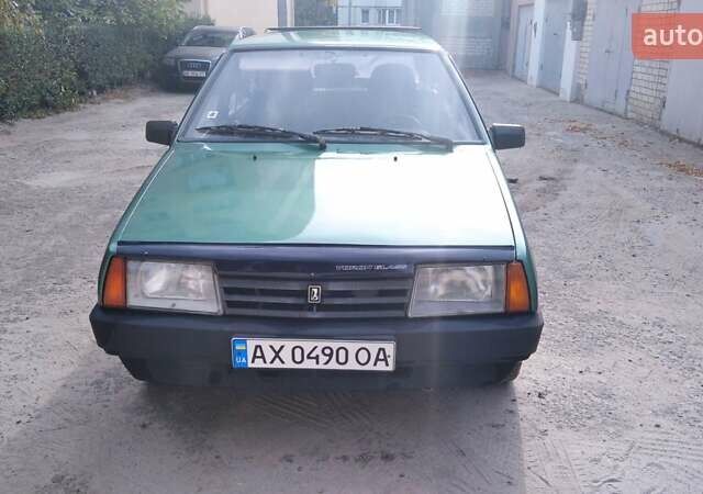 Зеленый ВАЗ 2109, объемом двигателя 1.6 л и пробегом 300 тыс. км за 2300 $, фото 1 на Automoto.ua