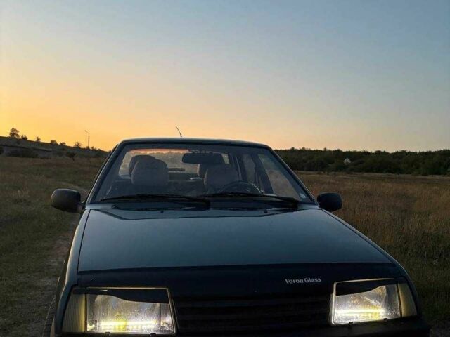 Зеленый ВАЗ 2109, объемом двигателя 1.5 л и пробегом 200 тыс. км за 1700 $, фото 1 на Automoto.ua