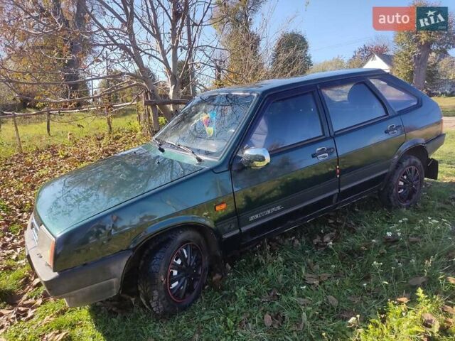 Зеленый ВАЗ 2109, объемом двигателя 1.5 л и пробегом 280 тыс. км за 2100 $, фото 1 на Automoto.ua