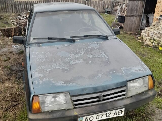 Зеленый ВАЗ 2109, объемом двигателя 1 л и пробегом 300 тыс. км за 600 $, фото 1 на Automoto.ua