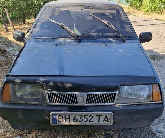 Зеленый ВАЗ 2109, объемом двигателя 1.5 л и пробегом 280 тыс. км за 1100 $, фото 1 на Automoto.ua