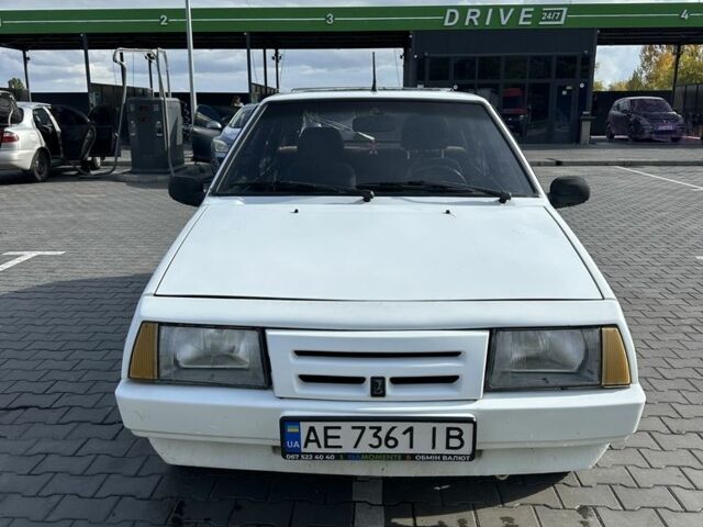 Белый ВАЗ 21093, объемом двигателя 1.3 л и пробегом 97 тыс. км за 700 $, фото 1 на Automoto.ua