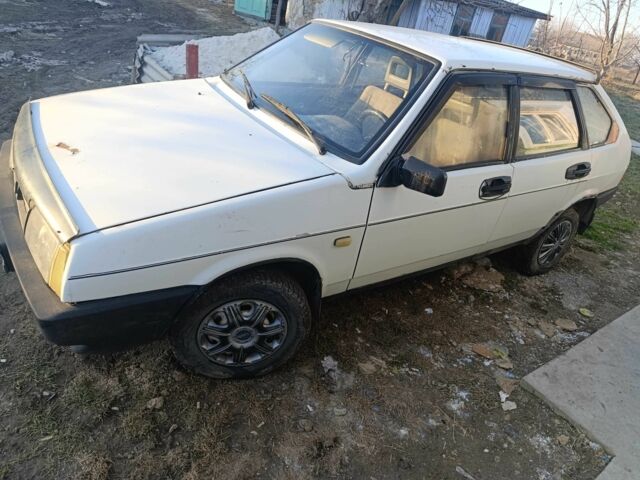 Белый ВАЗ 21093, объемом двигателя 1.5 л и пробегом 1 тыс. км за 520 $, фото 1 на Automoto.ua