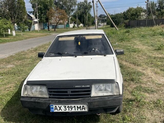 Білий ВАЗ 21093, об'ємом двигуна 1.5 л та пробігом 220 тис. км за 647 $, фото 1 на Automoto.ua