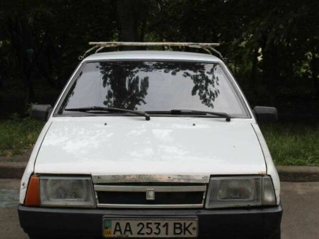 Белый ВАЗ 21093, объемом двигателя 10 л и пробегом 300 тыс. км за 700 $, фото 1 на Automoto.ua