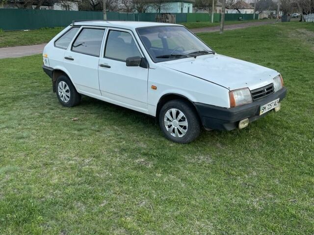 Белый ВАЗ 21093, объемом двигателя 0 л и пробегом 200 тыс. км за 937 $, фото 1 на Automoto.ua