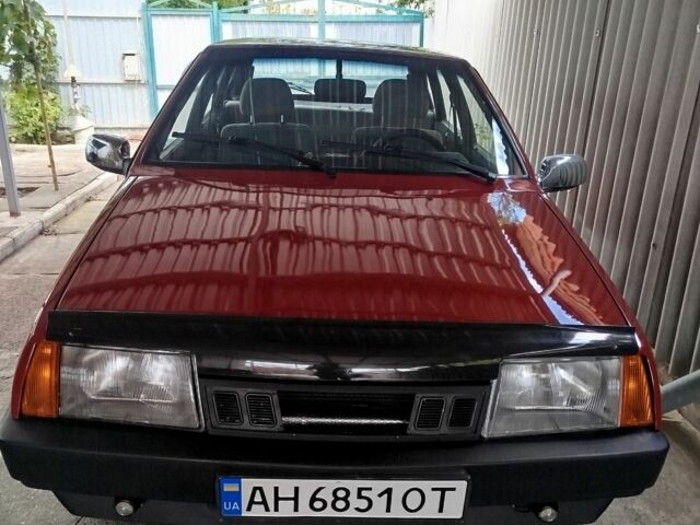 Красный ВАЗ 21093, объемом двигателя 1.5 л и пробегом 200 тыс. км за 1812 $, фото 1 на Automoto.ua