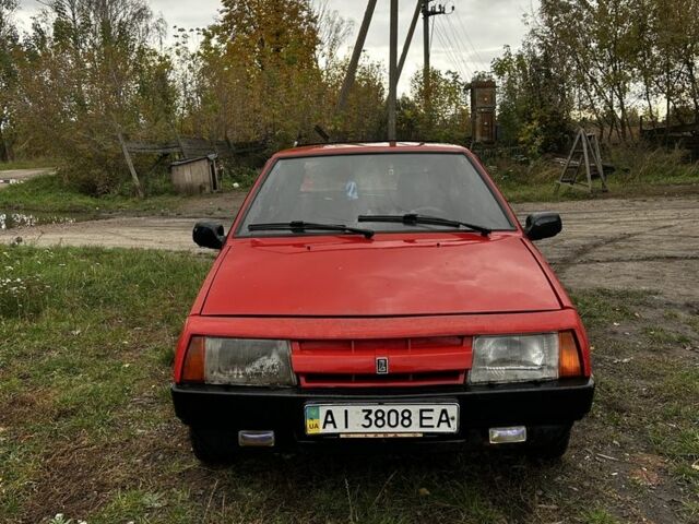 ВАЗ 21093 1990 в Житомире на Automoto.ua Красный ВАЗ 21093, объемом двигателя 1.5 л и пробегом 200 тыс. км за 553 $, фото 1 на Automoto.ua