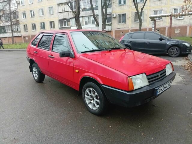 Красный ВАЗ 21093, объемом двигателя 1.5 л и пробегом 132 тыс. км за 1065 $, фото 1 на Automoto.ua