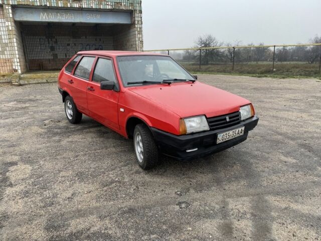 Красный ВАЗ 21093, объемом двигателя 1.5 л и пробегом 100 тыс. км за 1200 $, фото 1 на Automoto.ua