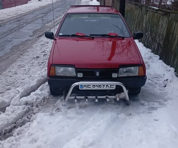 Красный ВАЗ 21093, объемом двигателя 1.5 л и пробегом 53 тыс. км за 1000 $, фото 1 на Automoto.ua