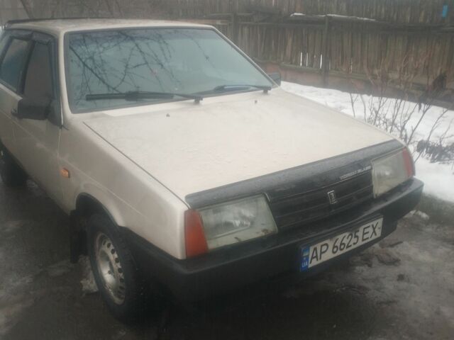 Серый ВАЗ 21093, объемом двигателя 1.5 л и пробегом 300 тыс. км за 1500 $, фото 1 на Automoto.ua