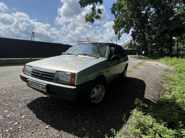 Сірий ВАЗ 21093, об'ємом двигуна 1.5 л та пробігом 30 тис. км за 999 $, фото 1 на Automoto.ua