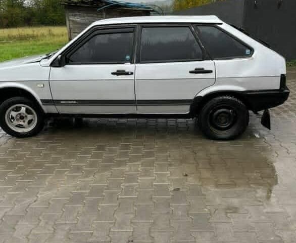 ВАЗ 21093 2003 в Черновцах на Automoto.ua Серый ВАЗ 21093, объемом двигателя 1.5 л и пробегом 2 тыс. км за 1338 $, фото 1 на Automoto.ua