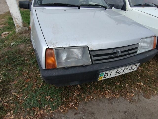 Сірий ВАЗ 21093, об'ємом двигуна 1.5 л та пробігом 500 тис. км за 778 $, фото 1 на Automoto.ua