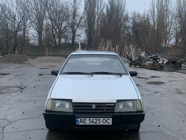 Серый ВАЗ 21093, объемом двигателя 1.5 л и пробегом 150 тыс. км за 1300 $, фото 1 на Automoto.ua