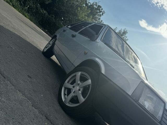 Сірий ВАЗ 21093, об'ємом двигуна 1.5 л та пробігом 98 тис. км за 2680 $, фото 1 на Automoto.ua