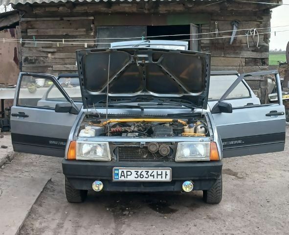 ВАЗ 21093 2006 в Запорожье на Automoto.ua Серый ВАЗ 21093, объемом двигателя 1.5 л и пробегом 259 тыс. км за 408 $, фото 1 на Automoto.ua