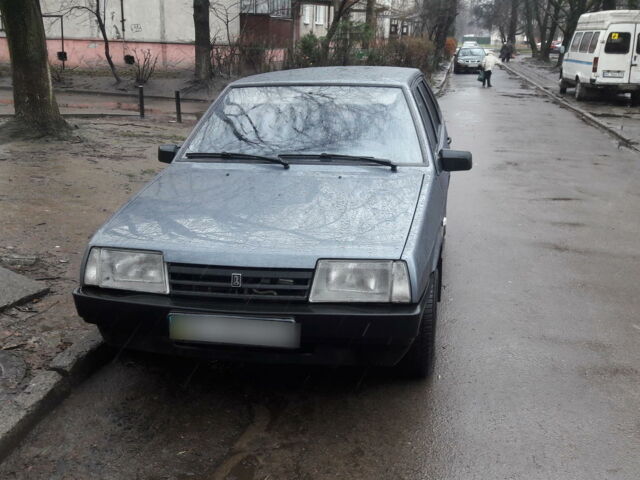 Сірий ВАЗ 21093, об'ємом двигуна 1.6 л та пробігом 130 тис. км за 3000 $, фото 1 на Automoto.ua