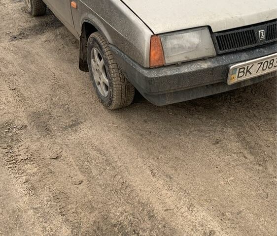 Сірий ВАЗ 21093, об'ємом двигуна 1.5 л та пробігом 230 тис. км за 900 $, фото 1 на Automoto.ua