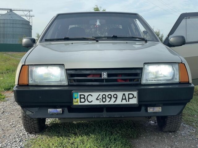 Сірий ВАЗ 21093, об'ємом двигуна 1.5 л та пробігом 200 тис. км за 1591 $, фото 1 на Automoto.ua