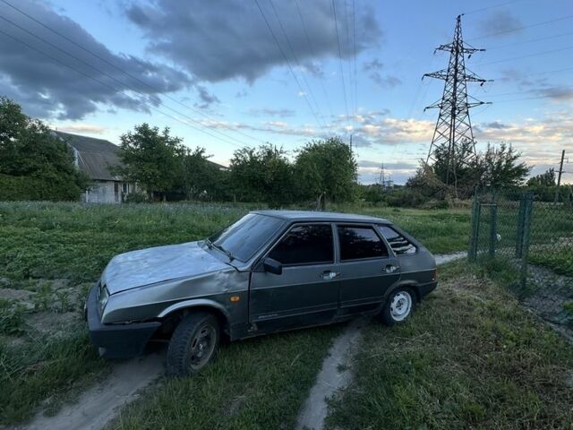 Серый ВАЗ 21093, объемом двигателя 1.5 л и пробегом 189 тыс. км за 450 $, фото 1 на Automoto.ua