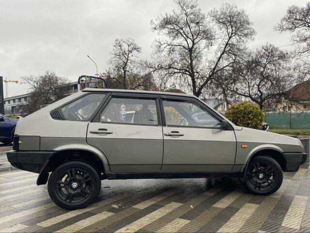 Серый ВАЗ 21093, объемом двигателя 1.5 л и пробегом 300 тыс. км за 600 $, фото 1 на Automoto.ua
